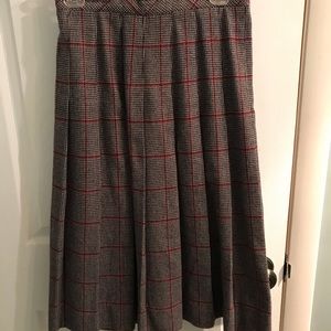 Vintage 100% wool plate skirt size:10